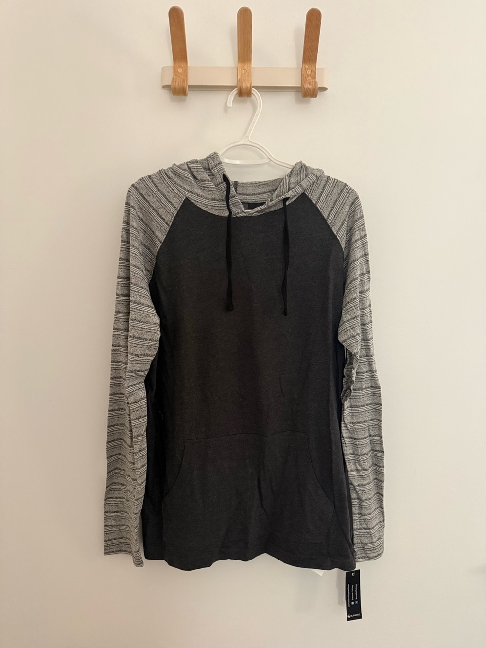 Burnside Men's Large Two-Tone Hooded Sweater - Black and Light Gray NWT